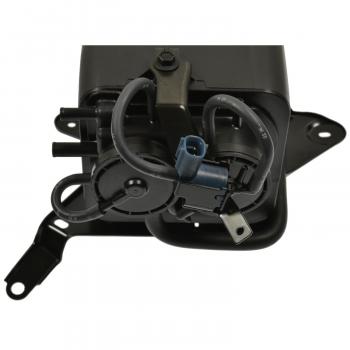 1997 Toyota Camry Vapor Canister Standard Motor Products CP3400 image 1 of 3