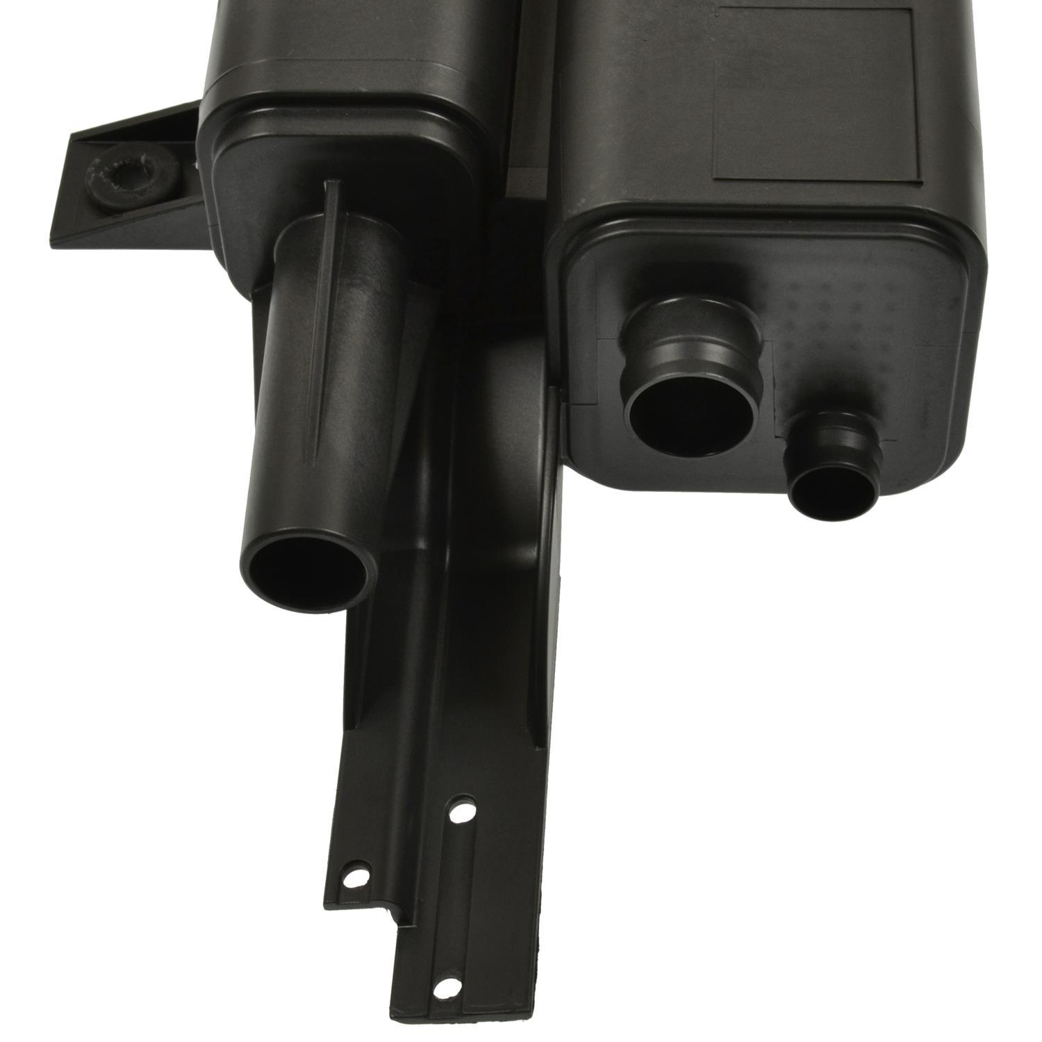 Standard Motor Products CP3406 - Vapor Canister Standard Motor Products CP3406 Vapor Canister product image 1 of 3
