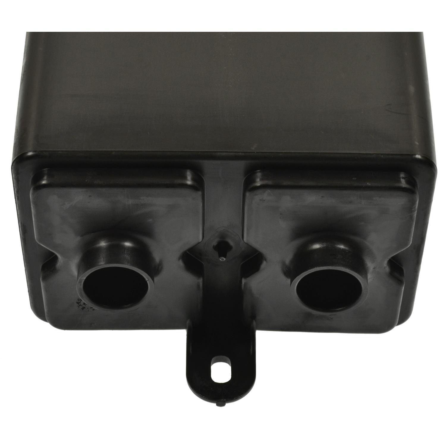 Standard Motor Products CP3418 - Vapor Canister Standard Motor Products CP3418 Vapor Canister product image 1 of 3