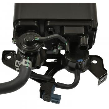 2003 Lexus LX470 Vapor Canister Standard Motor Products CP3474 image 1 of 4
