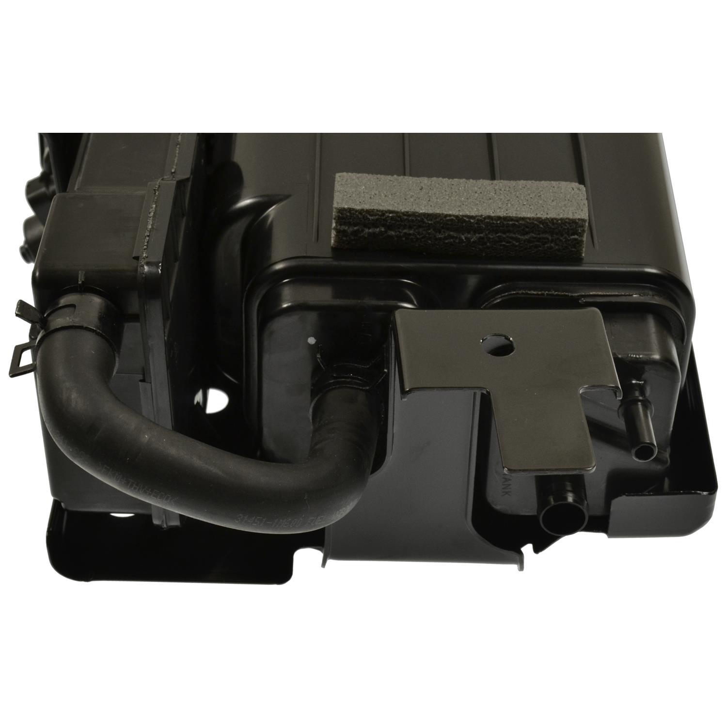 Standard Motor Products CP3516 - Vapor Canister Standard Motor Products CP3516 Vapor Canister product image 1 of 4