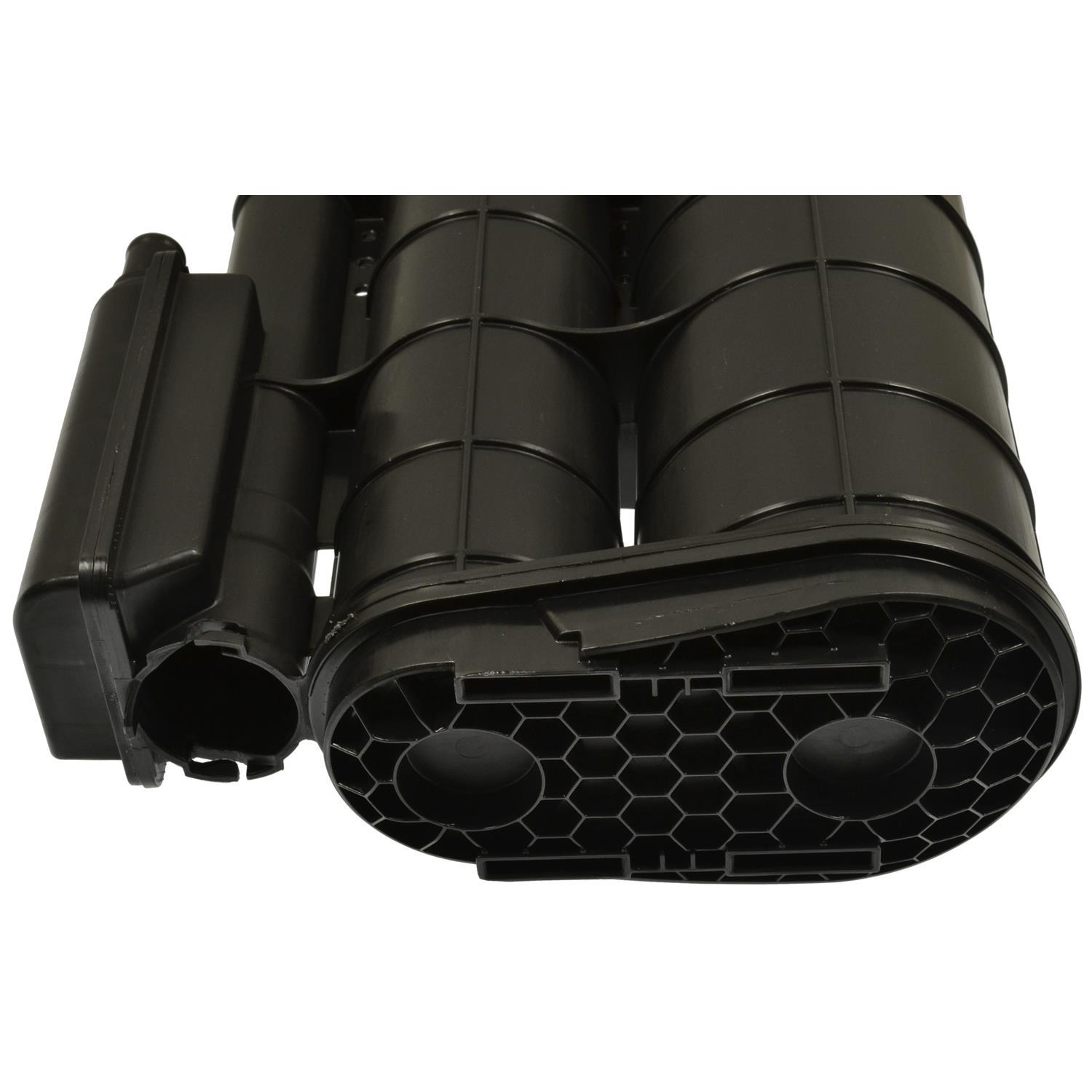 Standard Motor Products CP3520 - Vapor Canister Standard Motor Products CP3520 Vapor Canister product image 2 of 3