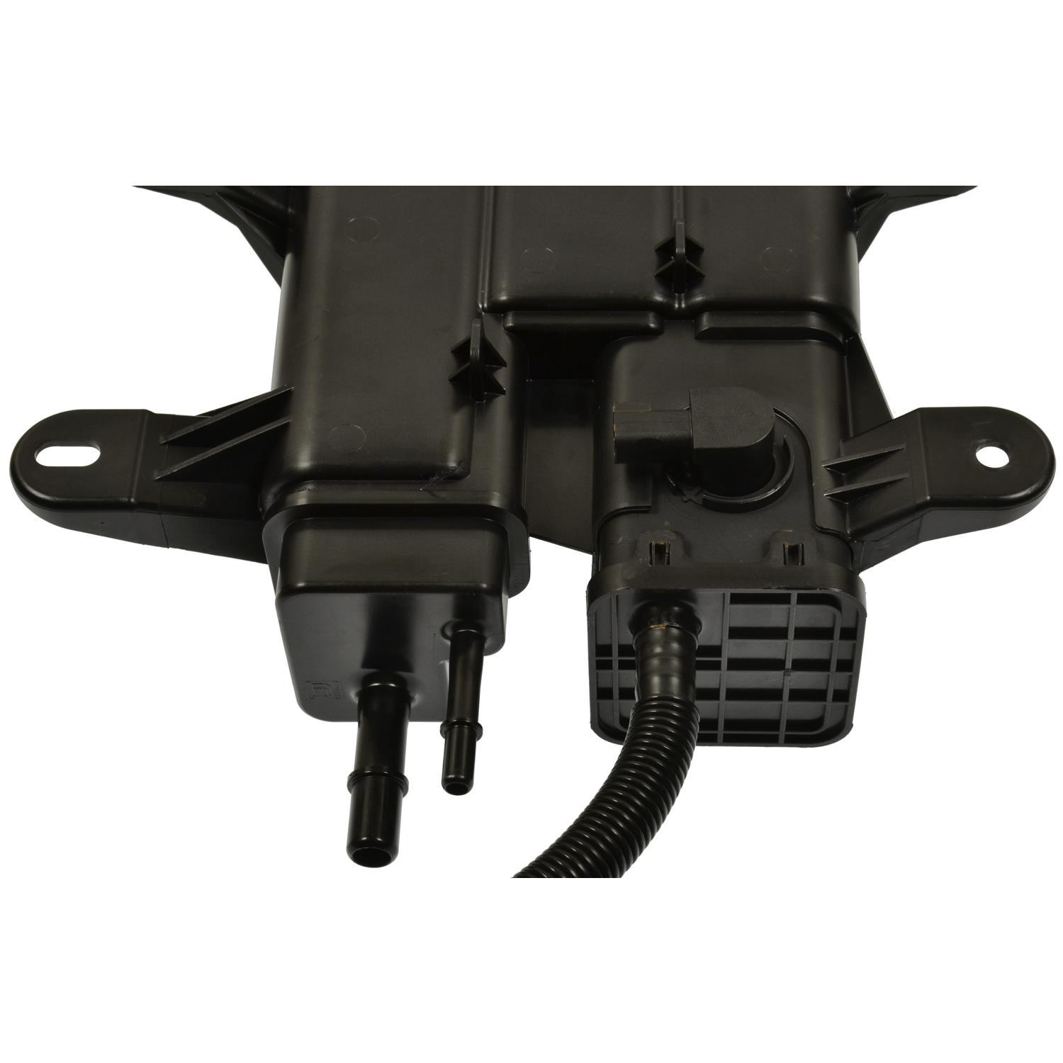 Standard Motor Products CP3542 - Vapor Canister Standard Motor Products CP3542 Vapor Canister product image 1 of 4