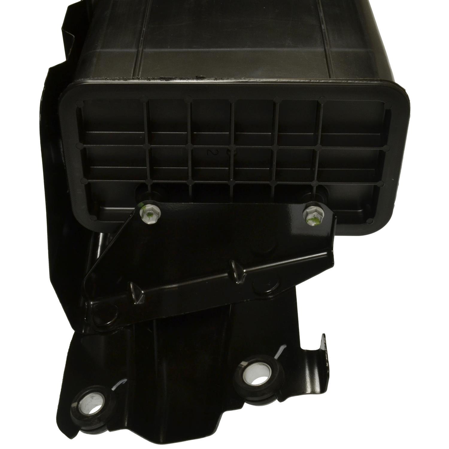 Standard Motor Products CP3546 Vapor Canister product image 2 of 4