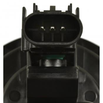 2015 Cadillac ELR Vapor Canister Standard Motor Products CP3553 image 4 of 4