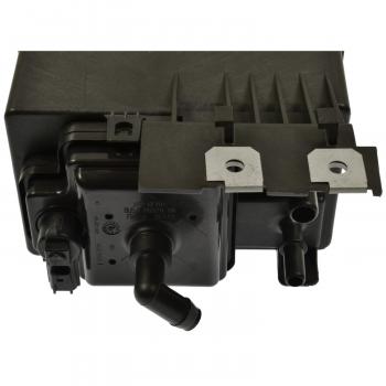 2015 Ford F-150 Vapor Canister Standard Motor Products CP3563 image 1 of 4