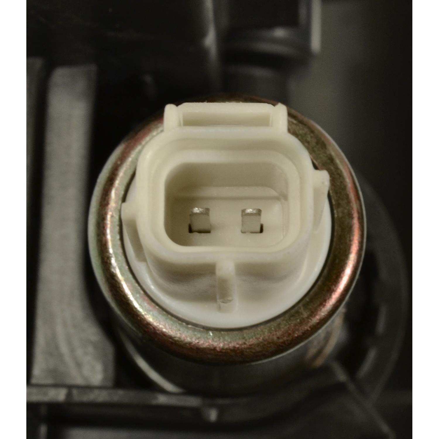 Standard Motor Products CP3566 - Vapor Canister Standard Motor Products CP3566 Vapor Canister product image 3 of 3