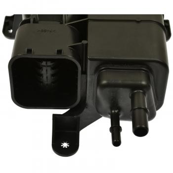 2009 Buick Lucerne Vapor Canister Standard Motor Products CP3570 image 1 of 4