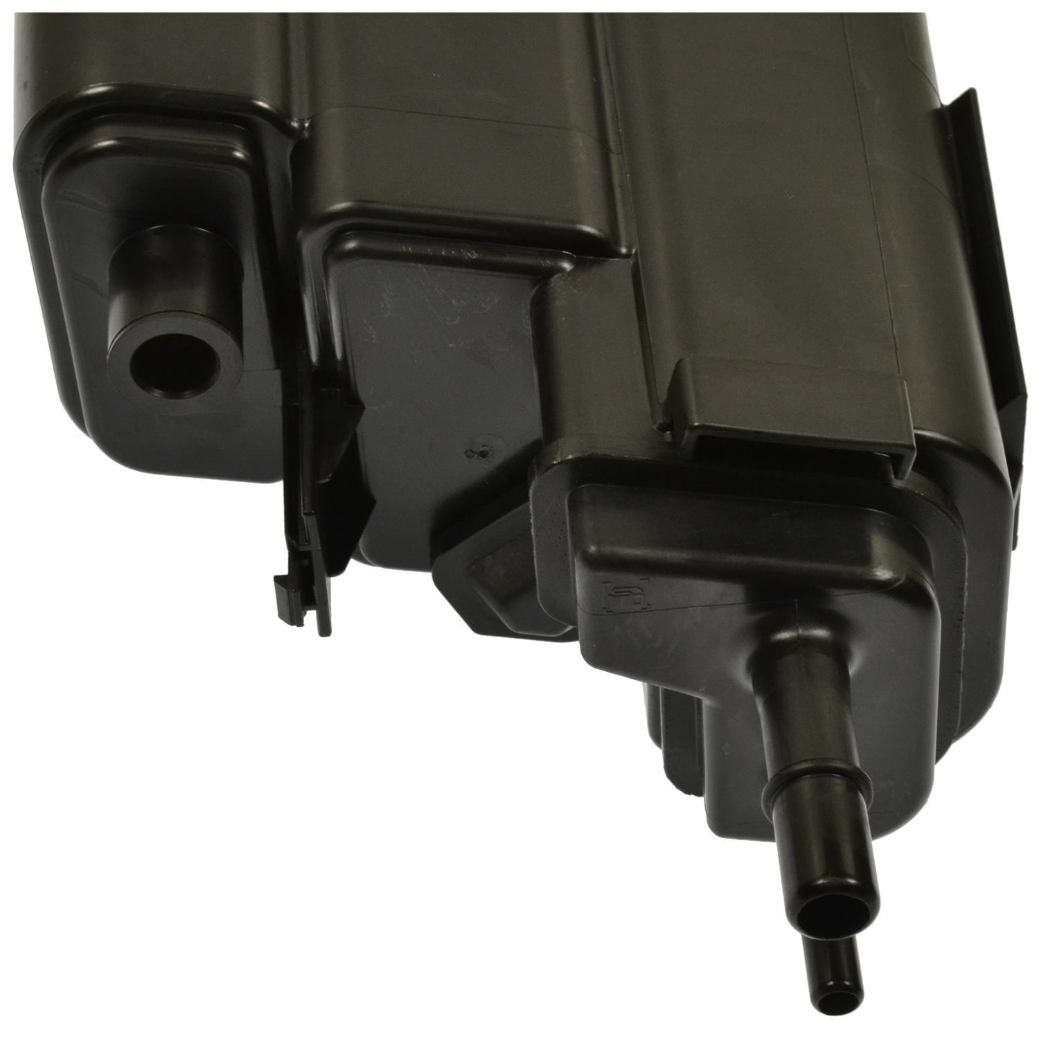 Standard Motor Products CP3572 - Vapor Canister Standard Motor Products CP3572 Vapor Canister product image 1 of 3