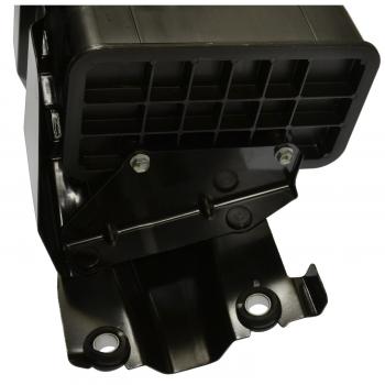 2005 Toyota Tundra Vapor Canister Standard Motor Products CP3599 image 2 of 4