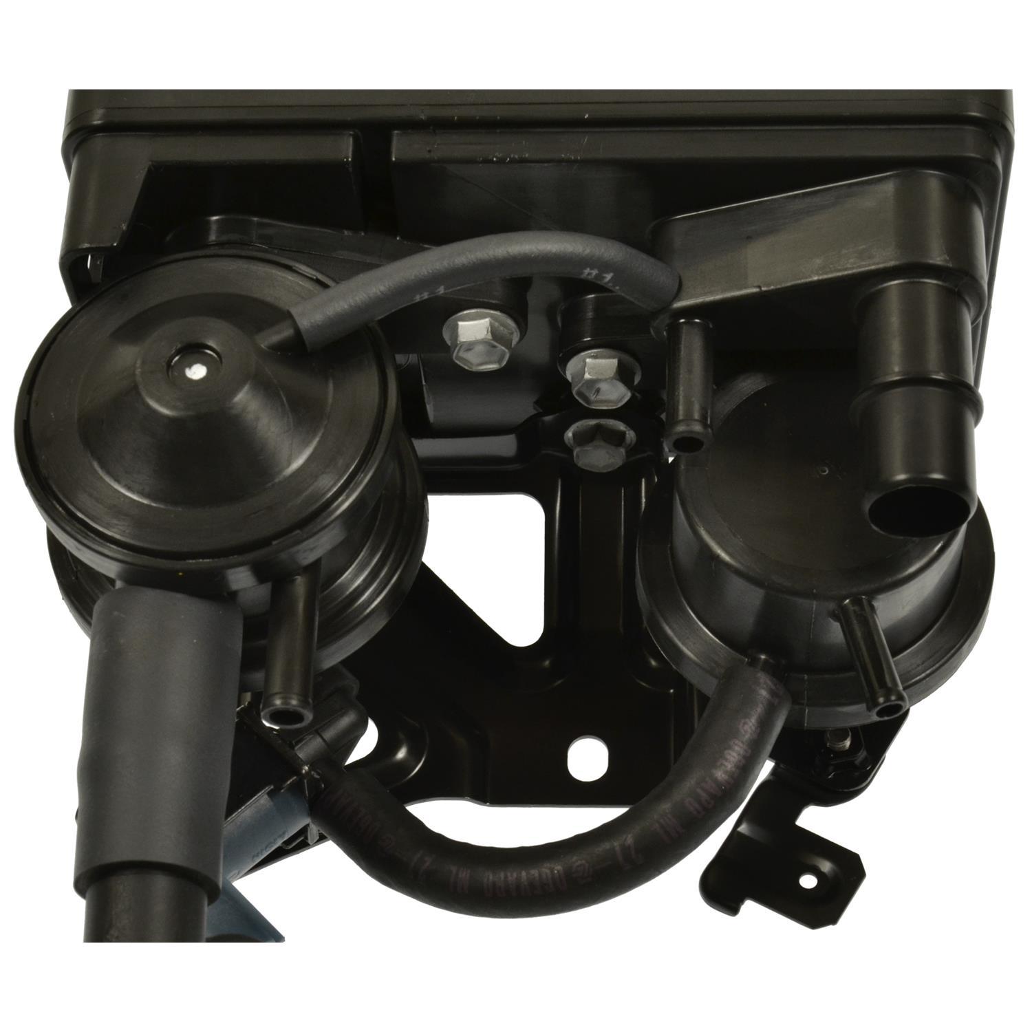 Standard Motor Products CP3602 - Vapor Canister Standard Motor Products CP3602 Vapor Canister product image 1 of 5