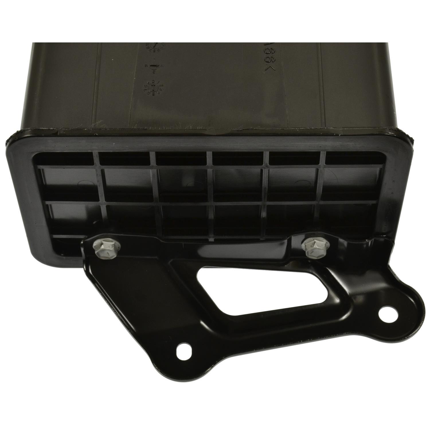 Standard Motor Products CP3602 - Vapor Canister Standard Motor Products CP3602 Vapor Canister product image 2 of 5