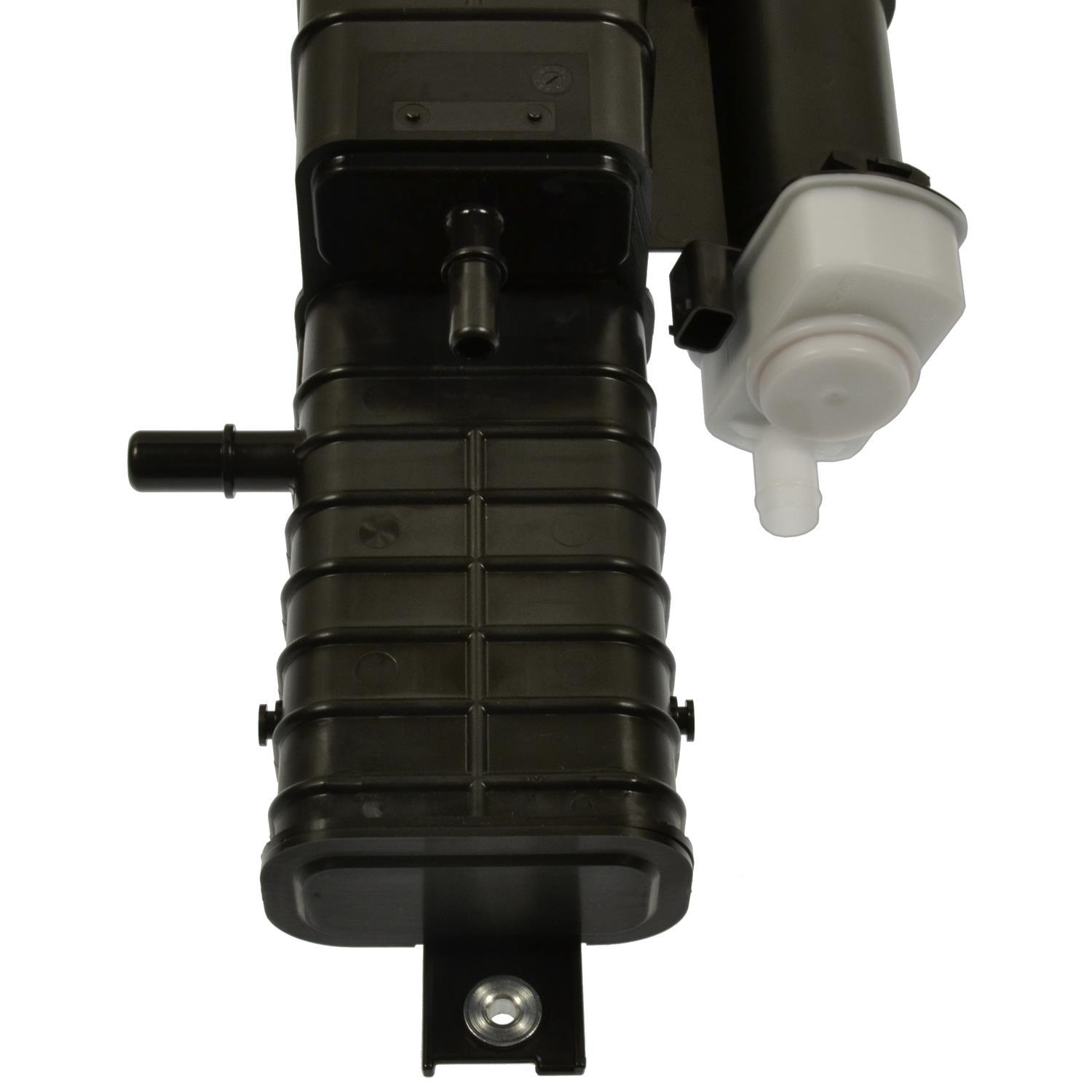 Standard Motor Products CP3609 - Vapor Canister Standard Motor Products CP3609 Vapor Canister product image 1 of 4