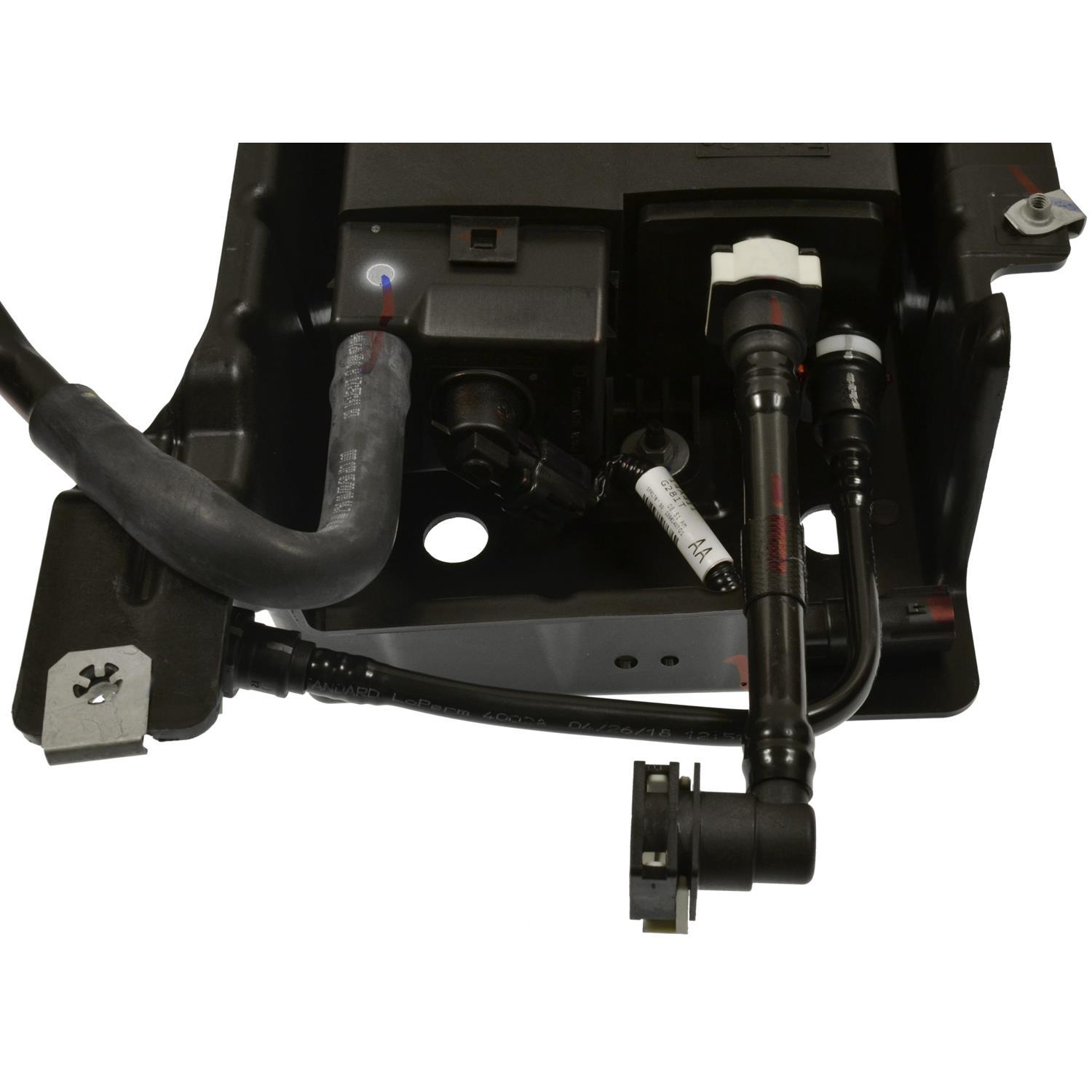 Standard Motor Products CP3633 - Vapor Canister Standard Motor Products CP3633 Vapor Canister product image 1 of 4