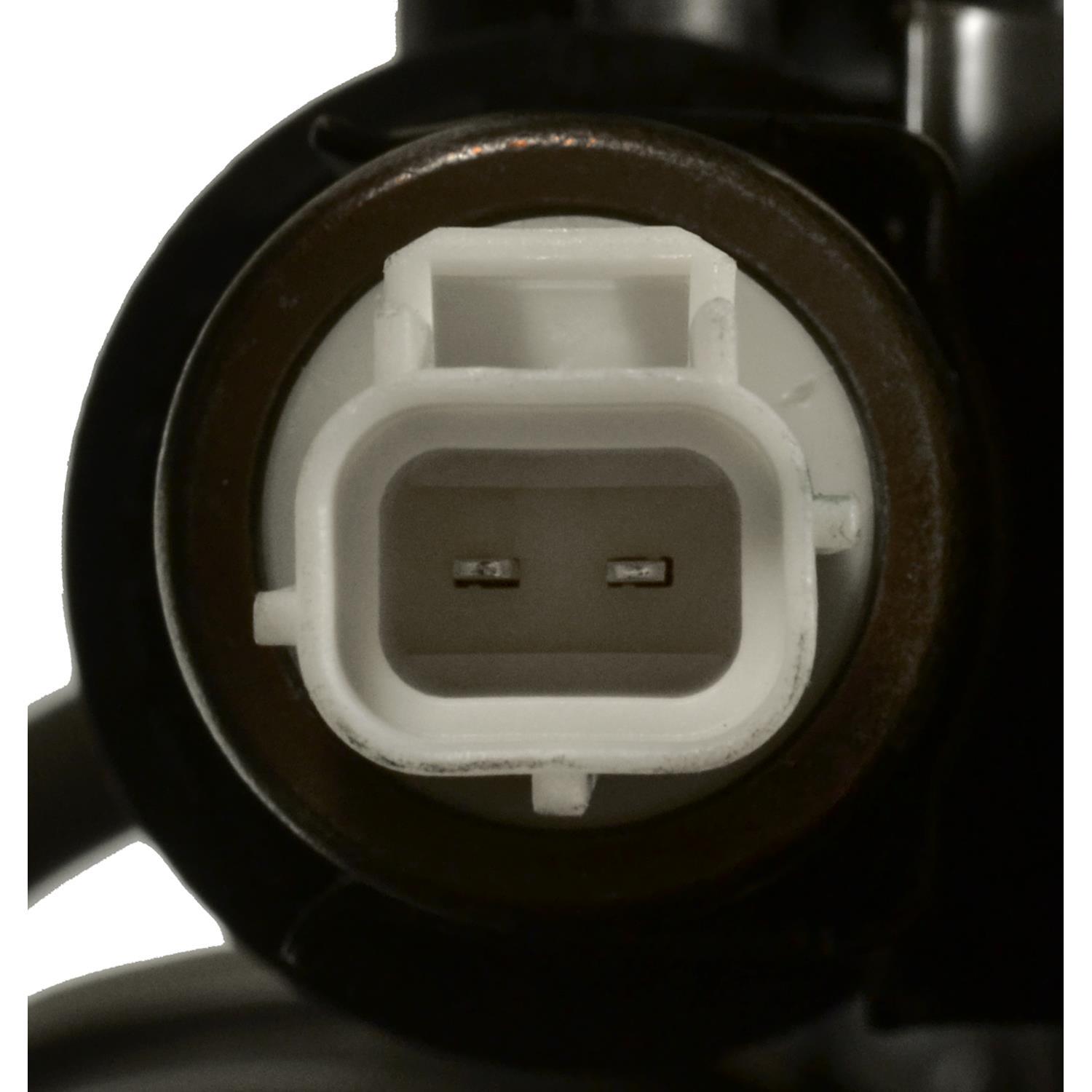 Standard Motor Products CP3634 - Vapor Canister Standard Motor Products CP3634 Vapor Canister product image 4 of 4