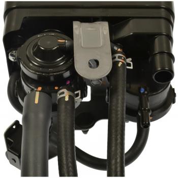 2005 Toyota MR2 Spyder Vapor Canister Standard Motor Products CP3645 image 1 of 4