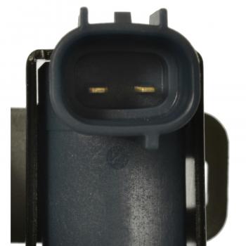 2005 Toyota MR2 Spyder Vapor Canister Standard Motor Products CP3645 image 4 of 4