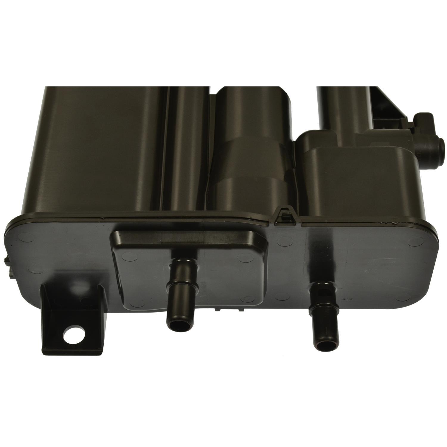 Standard Motor Products CP3660 - Vapor Canister Standard Motor Products CP3660 Vapor Canister product image 1 of 4