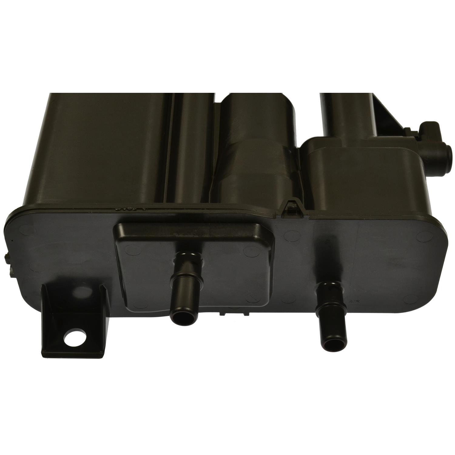 Standard Motor Products CP3661 - Vapor Canister Standard Motor Products CP3661 Vapor Canister product image 1 of 4