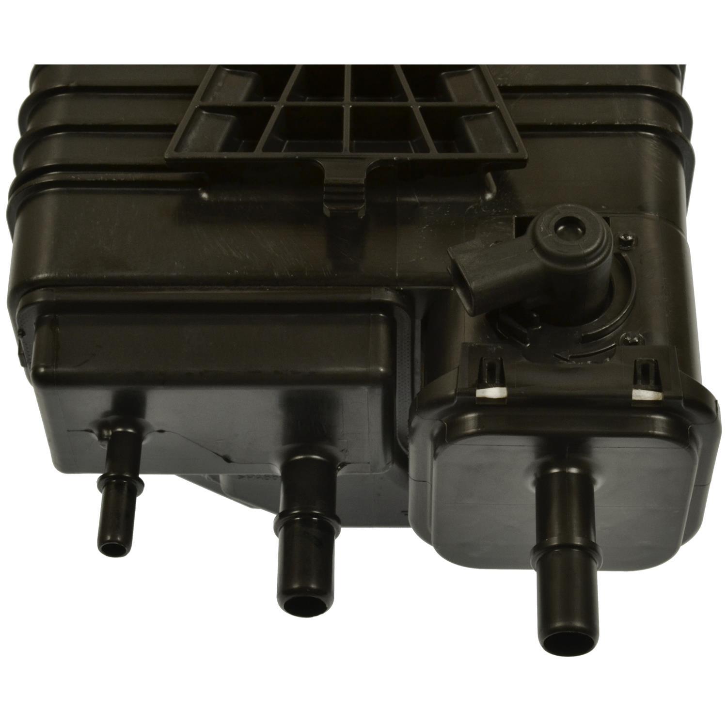 Standard Motor Products CP3669 - Vapor Canister Standard Motor Products CP3669 Vapor Canister product image 1 of 4