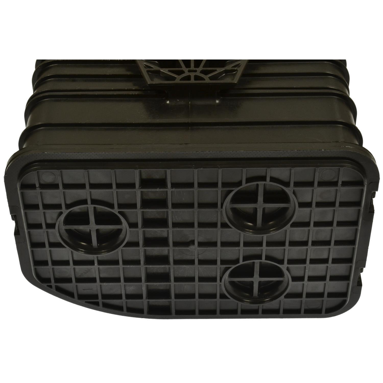 Standard Motor Products CP3669 - Vapor Canister Standard Motor Products CP3669 Vapor Canister product image 2 of 4