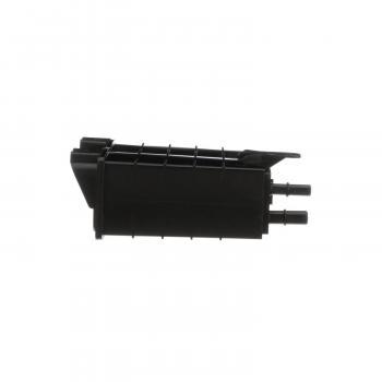 2017 Lincoln MKC Vapor Canister Standard Motor Products CP3681 image 4 of 4