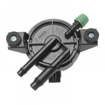 2001 Ford Escort Vapor Canister Purge Valve Standard Motor Products CP462 image 1 of 4