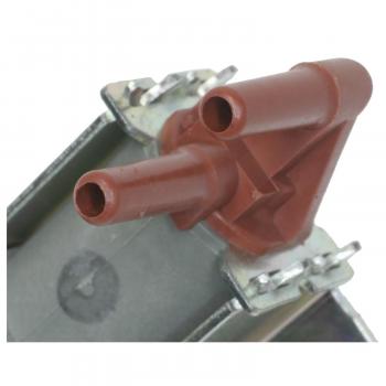 1994 Saturn SC1 Vapor Canister Purge Solenoid Standard Motor Products CP485 image 1 of 3