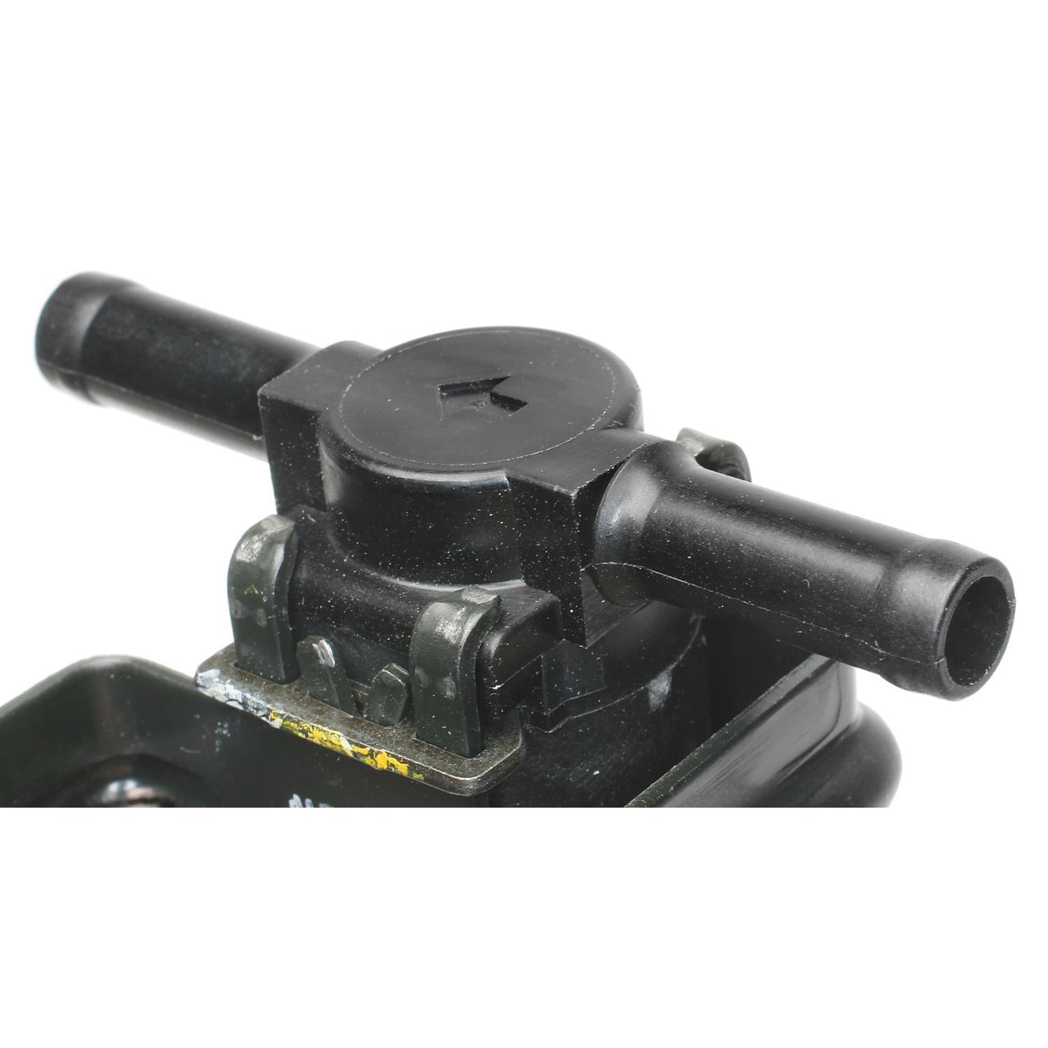 Standard Motor Products CP490 Vapor Canister Purge Solenoid product image 1 of 3