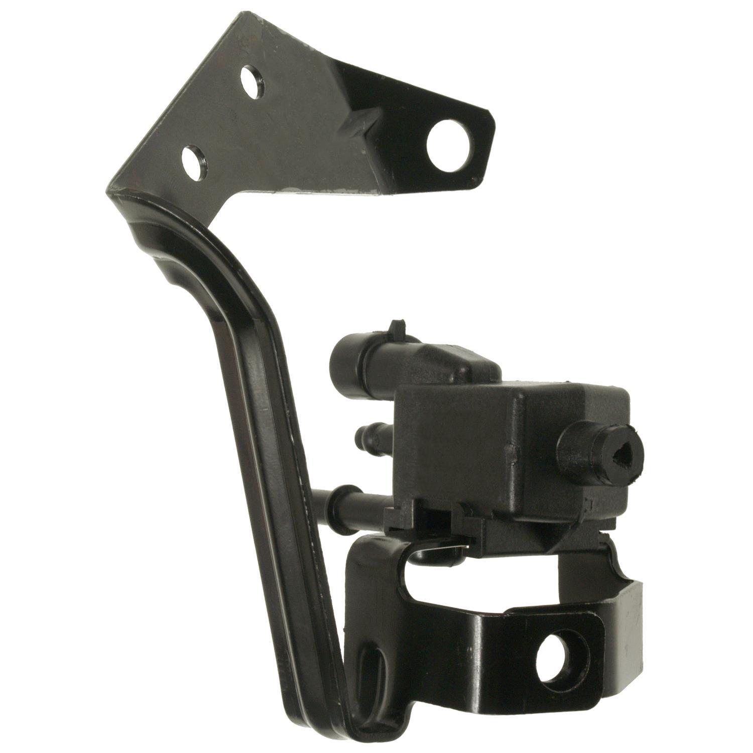 Standard Motor Products CP657 - Vapor Canister Purge Solenoid Standard Motor Products CP657 Vapor Canister Purge Solenoid product image 1 of 3