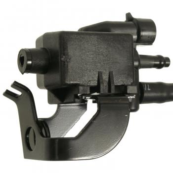 1997 Saturn SL Vapor Canister Purge Solenoid Standard Motor Products CP658 image 1 of 3
