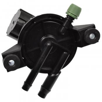 2005 Mercury Monterey Vapor Canister Purge Solenoid Standard Motor Products CP670 image 1 of 3