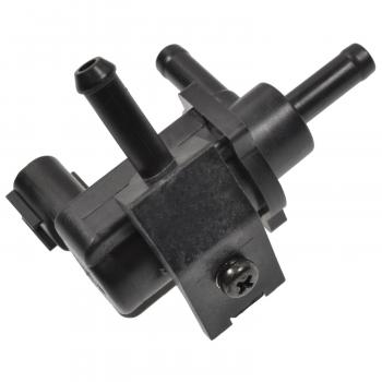 2004 Toyota Camry Vapor Canister Purge Solenoid Standard Motor Products CP708 image 1 of 3