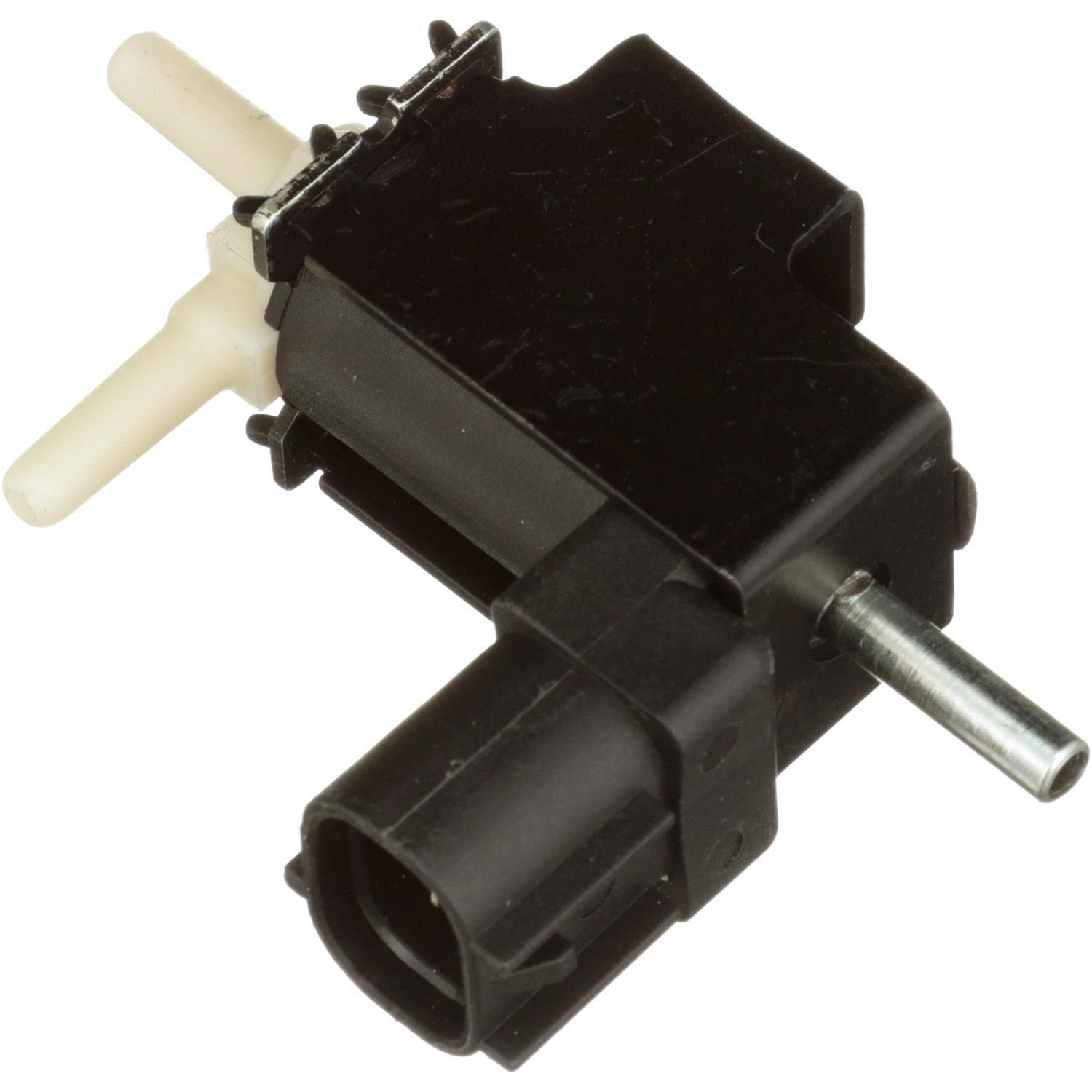 Standard Motor Products CP711 - Vapor Canister Vent Solenoid Standard Motor Products CP711 Vapor Canister Purge Solenoid product image 1 of 5