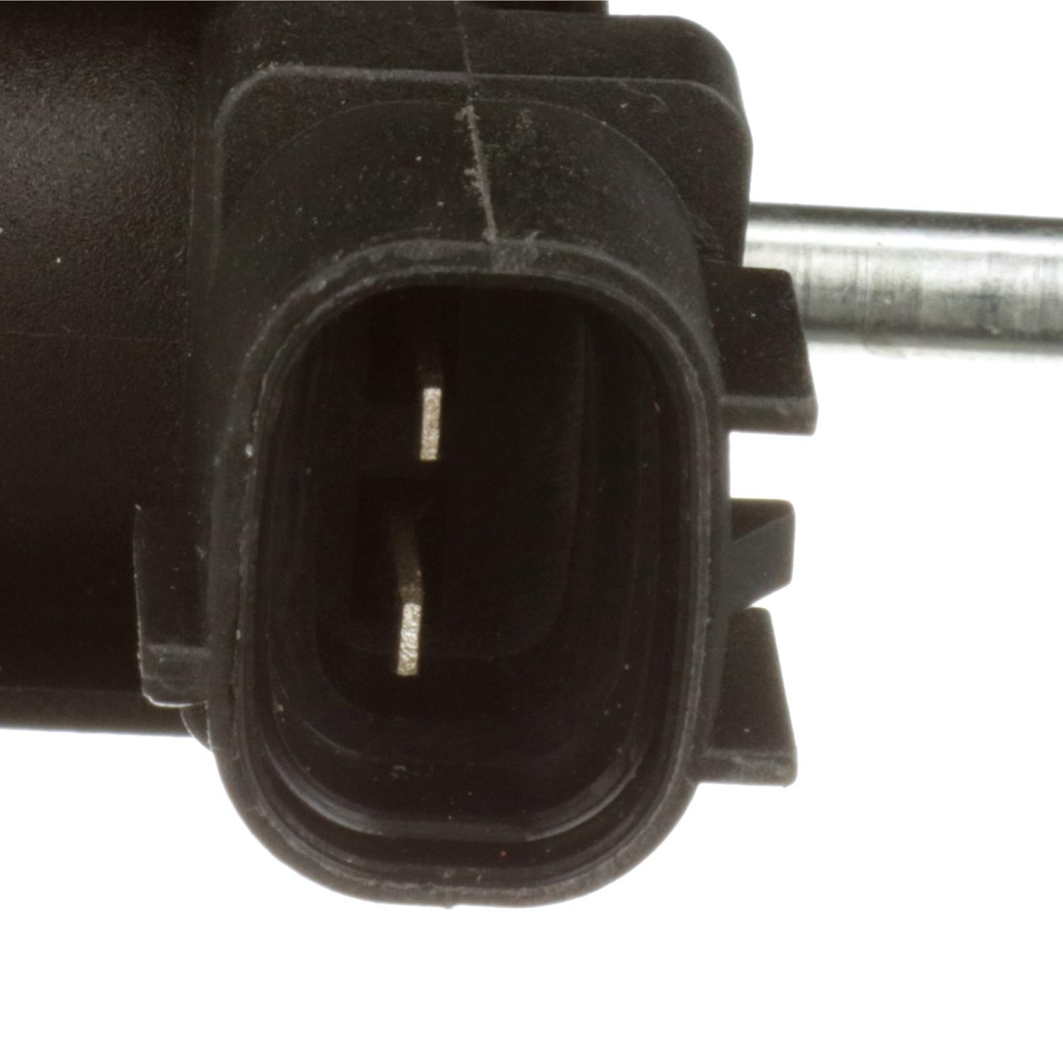 Standard Motor Products CP711 - Vapor Canister Vent Solenoid Standard Motor Products CP711 Vapor Canister Purge Solenoid product image 3 of 5