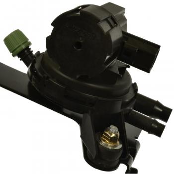 2000 Ford Ranger Vapor Canister Purge Valve Standard Motor Products CP722 image 1 of 4