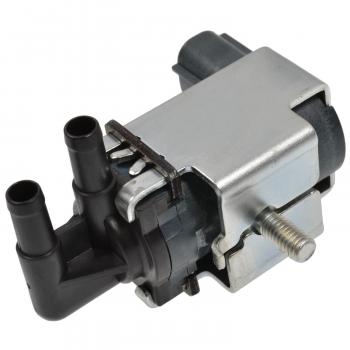 1999 Mitsubishi Montero Vapor Canister Purge Solenoid Standard Motor Products CP726 image 1 of 3