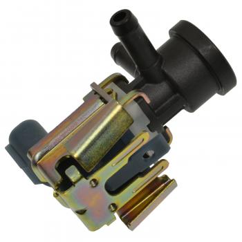 2005 Toyota Matrix Vapor Canister Purge Solenoid Standard Motor Products CP746 image 1 of 3