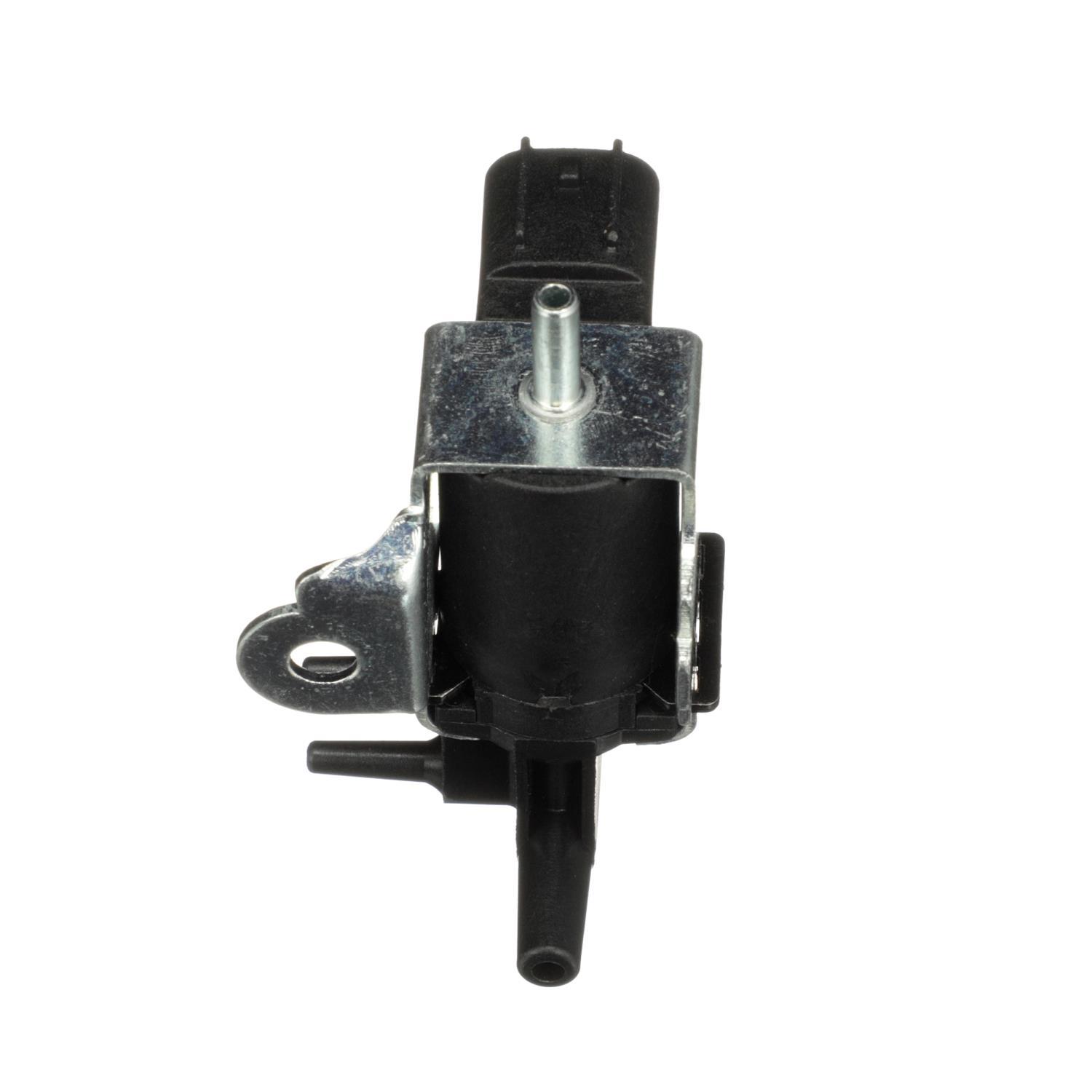 Standard Motor Products CP786 - Vapor Canister Purge Solenoid Standard Motor Products CP786 Vapor Canister Purge Solenoid product image 1 of 5