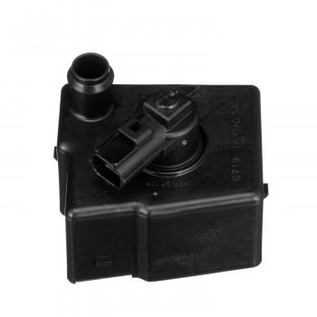 2013 Ford Flex Vapor Canister Vent Solenoid Standard Motor Products CP806 image 4 of 4