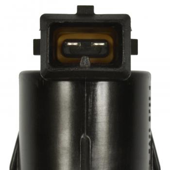 2018 Kia Stinger Vapor Canister Vent Solenoid Standard Motor Products CP820 image 3 of 3