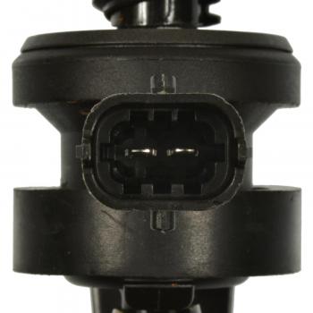 2015 Ford Transit Connect Vapor Canister Purge Solenoid Standard Motor Products CP822 image 2 of 4