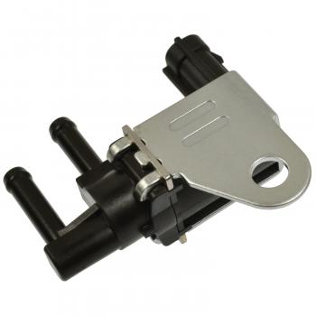 2006 Subaru Legacy Vapor Canister Purge Solenoid Standard Motor Products CP840 image 1 of 3