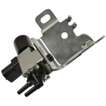 2017 Toyota Highlander Vapor Canister Purge Solenoid Standard Motor Products CP872 image 3 of 3