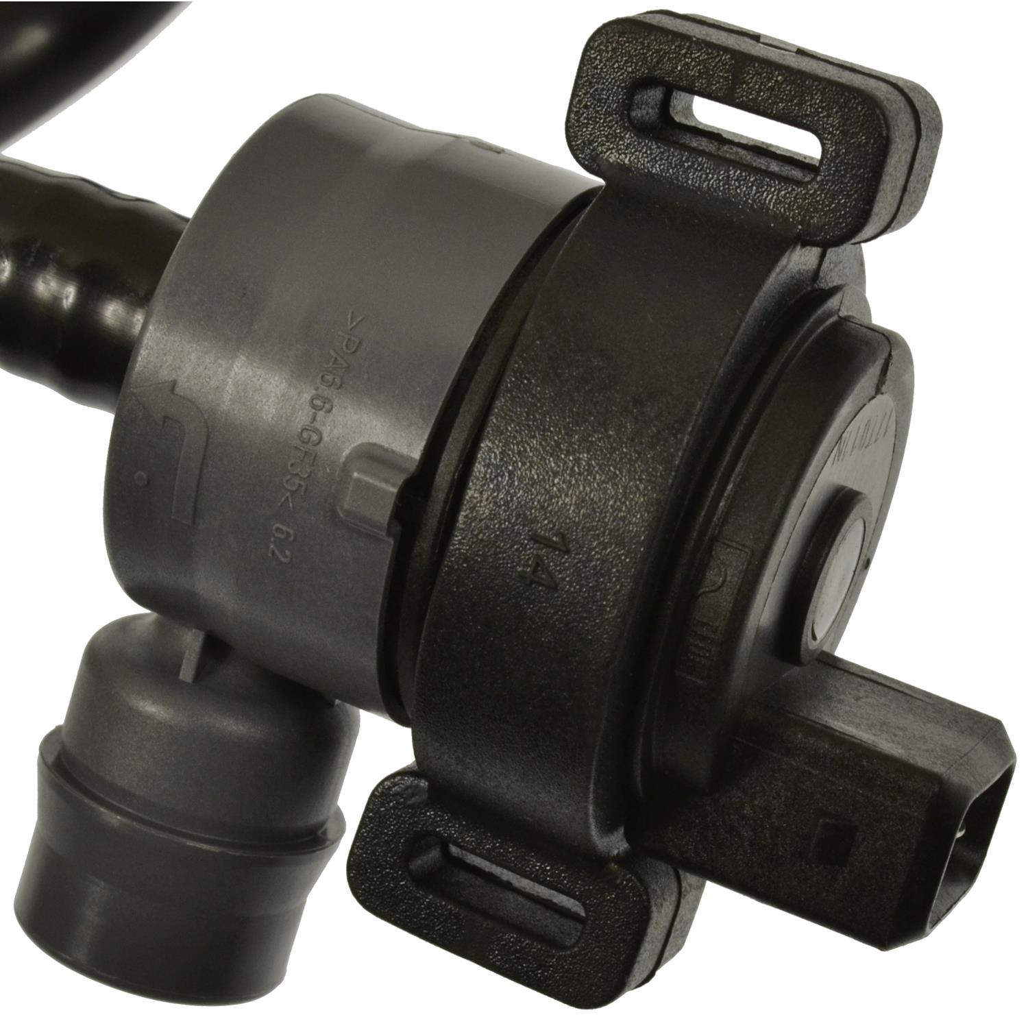 Standard Motor Products CP880 Vapor Canister Purge Solenoid product image 1 of 3
