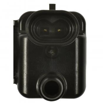 2011 Cadillac CTS Vapor Canister Purge Valve Standard Motor Products CP900 image 3 of 3