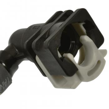 2015 Lincoln Navigator Vapor Canister Purge Solenoid Standard Motor Products CP932 image 1 of 3