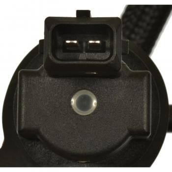 2010 Mercedes-Benz ML63 AMG Vapor Canister Purge Valve Standard Motor Products CP946 image 3 of 3