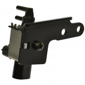 2009 Kia Rondo Vapor Canister Vent Solenoid Standard Motor Products CVS159 image 1 of 3