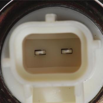 2005 Ford E-450 Super Duty Vapor Canister Vent Solenoid Standard Motor Products CVS22 image 1 of 4